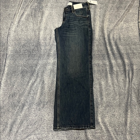 brand new women’s hollister low rise baggy jeans dark blue wash - Picture 3 of 4